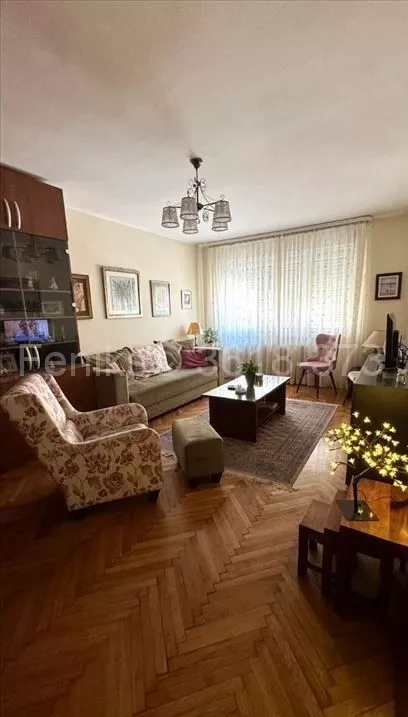 Njegoševa | 4zida.rs