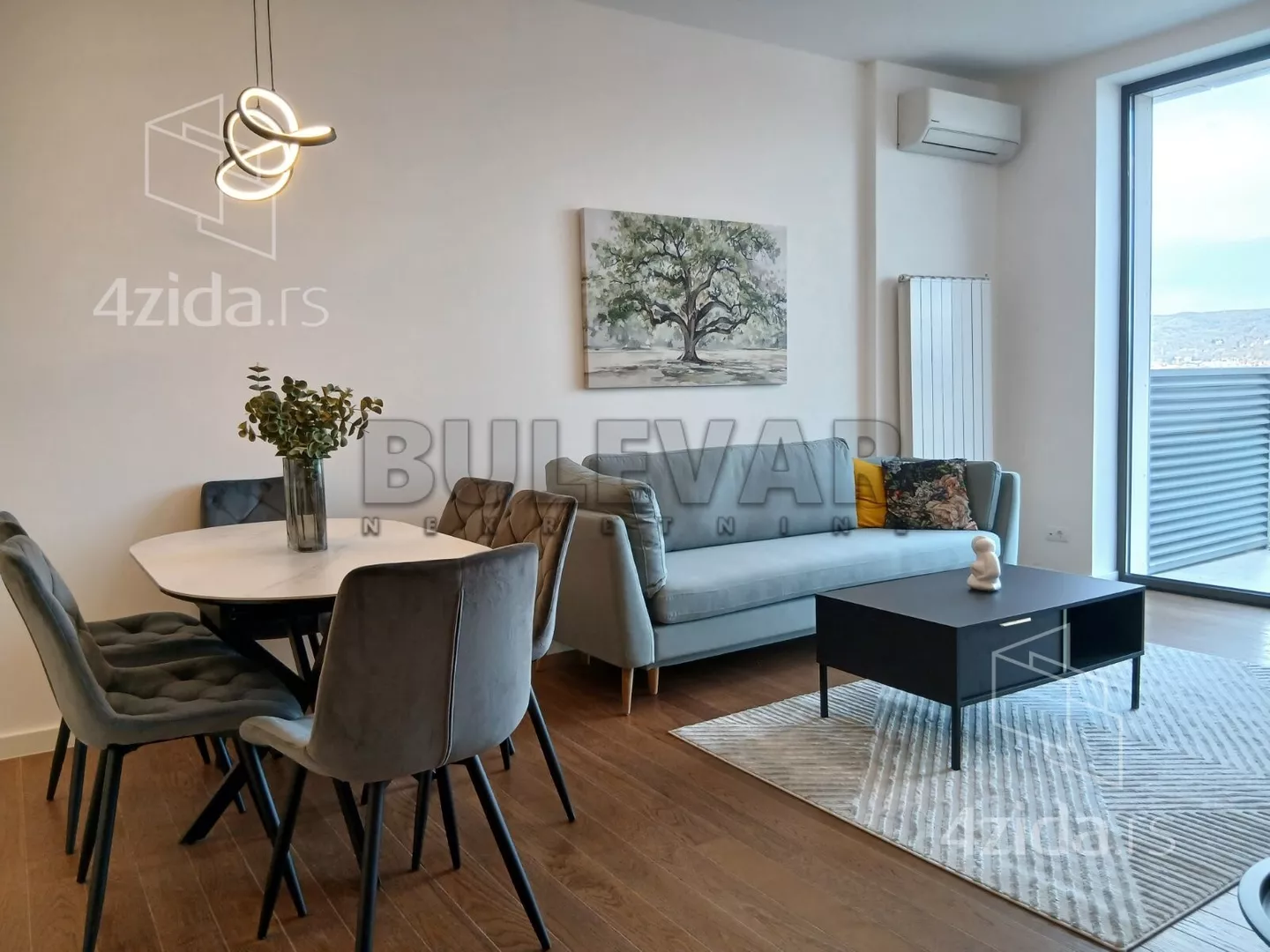 Jednoiposoban stan | 4zida