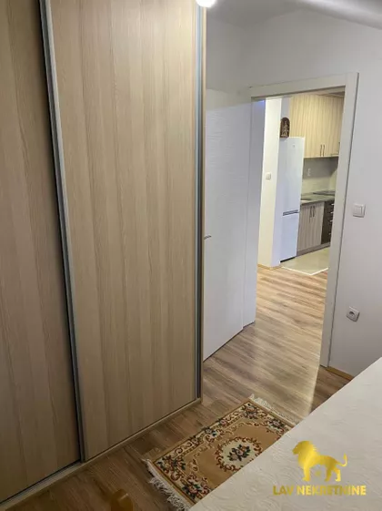 NOVA ULICA | 4zida.rs