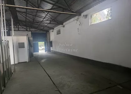 Centar preko Lepenice | 4zida.rs