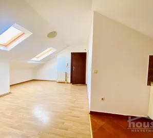 Novi Sad - Centar, Stari Grad, Gradske lokacije, Novi Sad, 2.5 stan | 4zida.rs