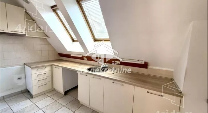 Šestosoban stan | 4zida