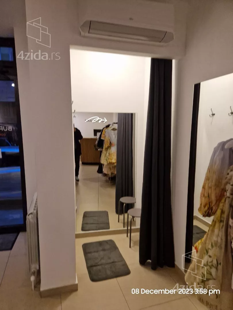 Lokal | 4zida