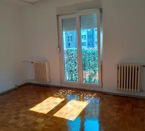 Novi Sad - Centar, Stari Grad, Gradske lokacije, Novi Sad, 4.0 stan | 4zida.rs