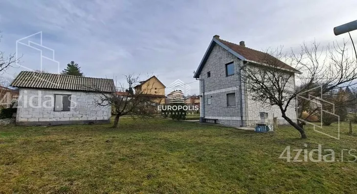 2-etažna kuća | 4zida