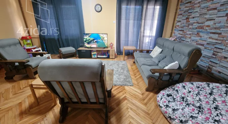 3-etažna kuća | 4zida