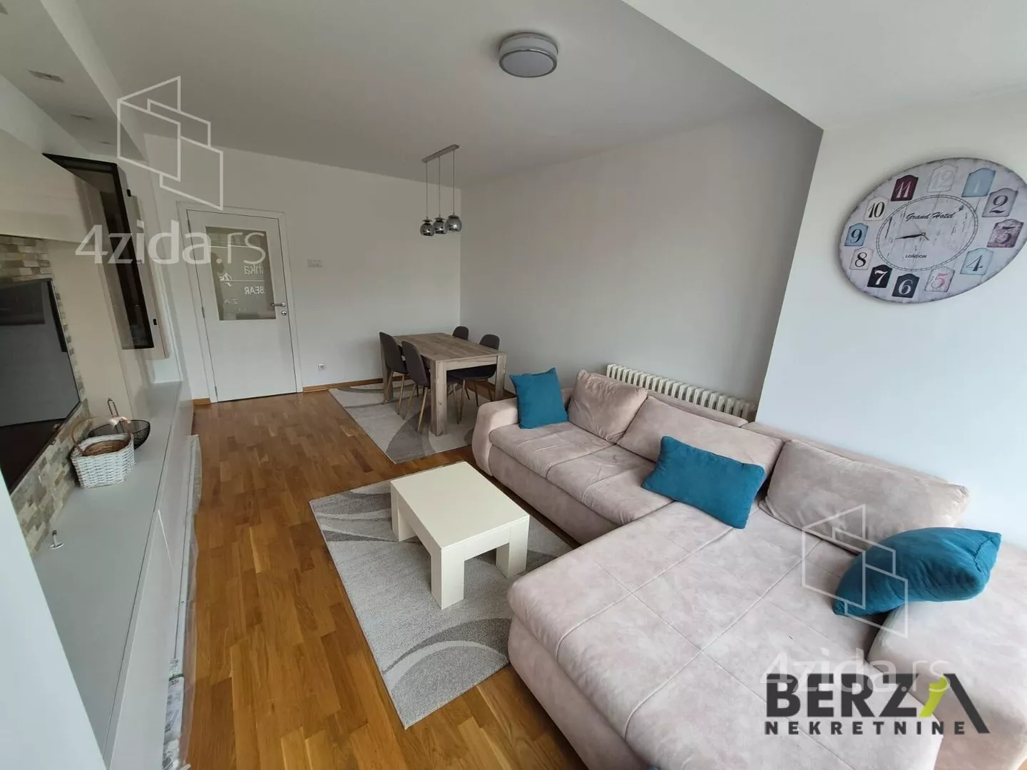 Dvoiposoban stan | 4zida