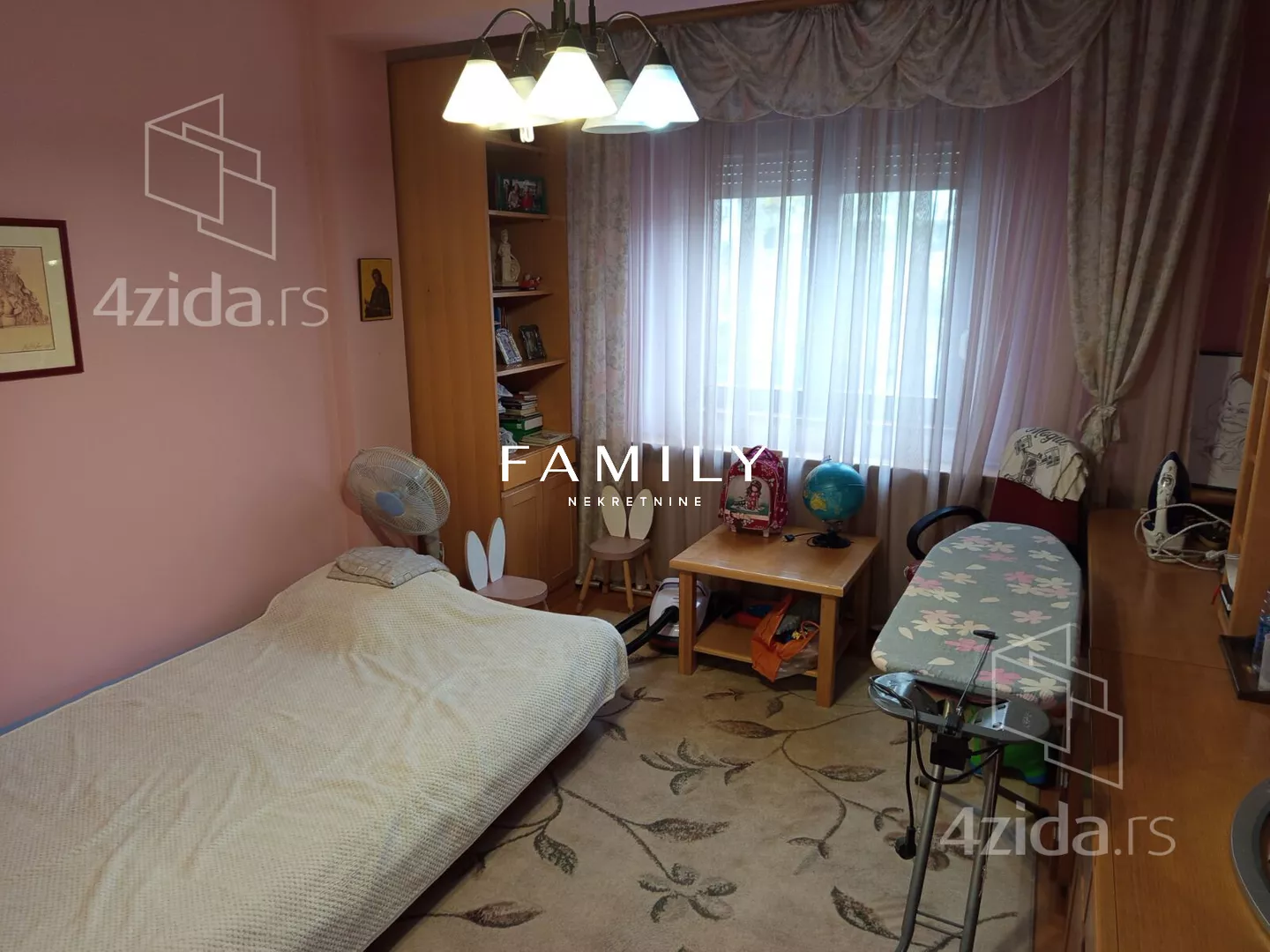 Petosoban stan | 4zida