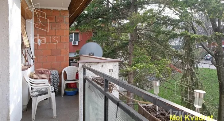 Šestosoban stan | 4zida