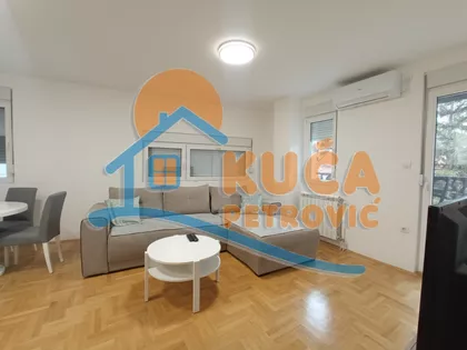 Prvomajska | 4zida.rs