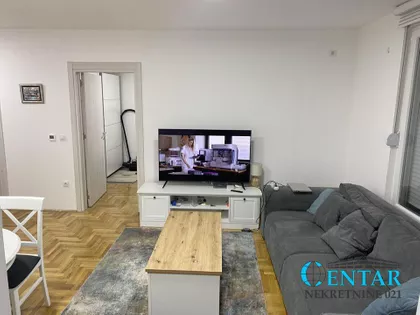 Karađorđeva | 4zida.rs