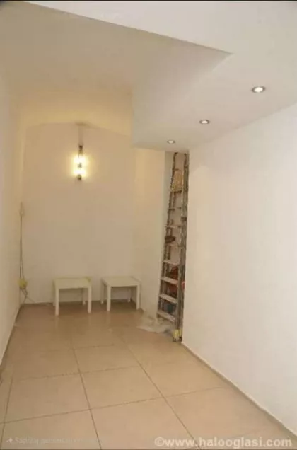 Cara Uroša | 4zida.rs