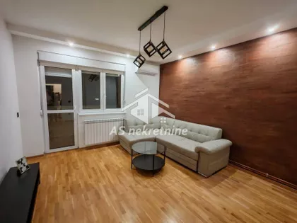 Lekino Brdo | 4zida.rs