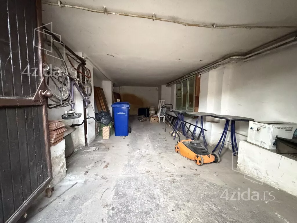 3-etažna kuća | 4zida