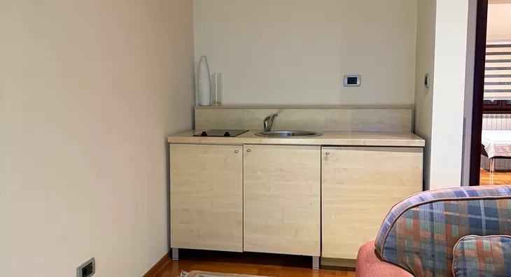 4-etažna kuća | 4zida