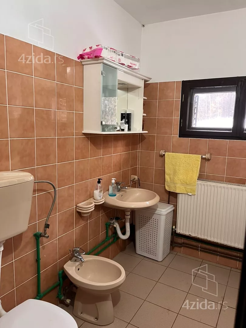 3-etažna kuća | 4zida