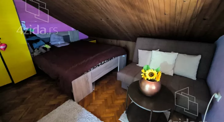 3-etažna kuća | 4zida