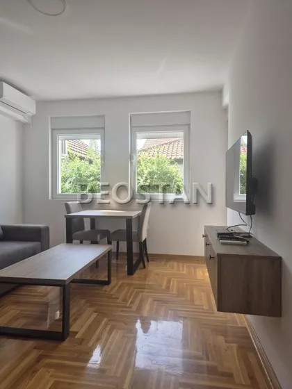 Inđijska | 4zida.rs