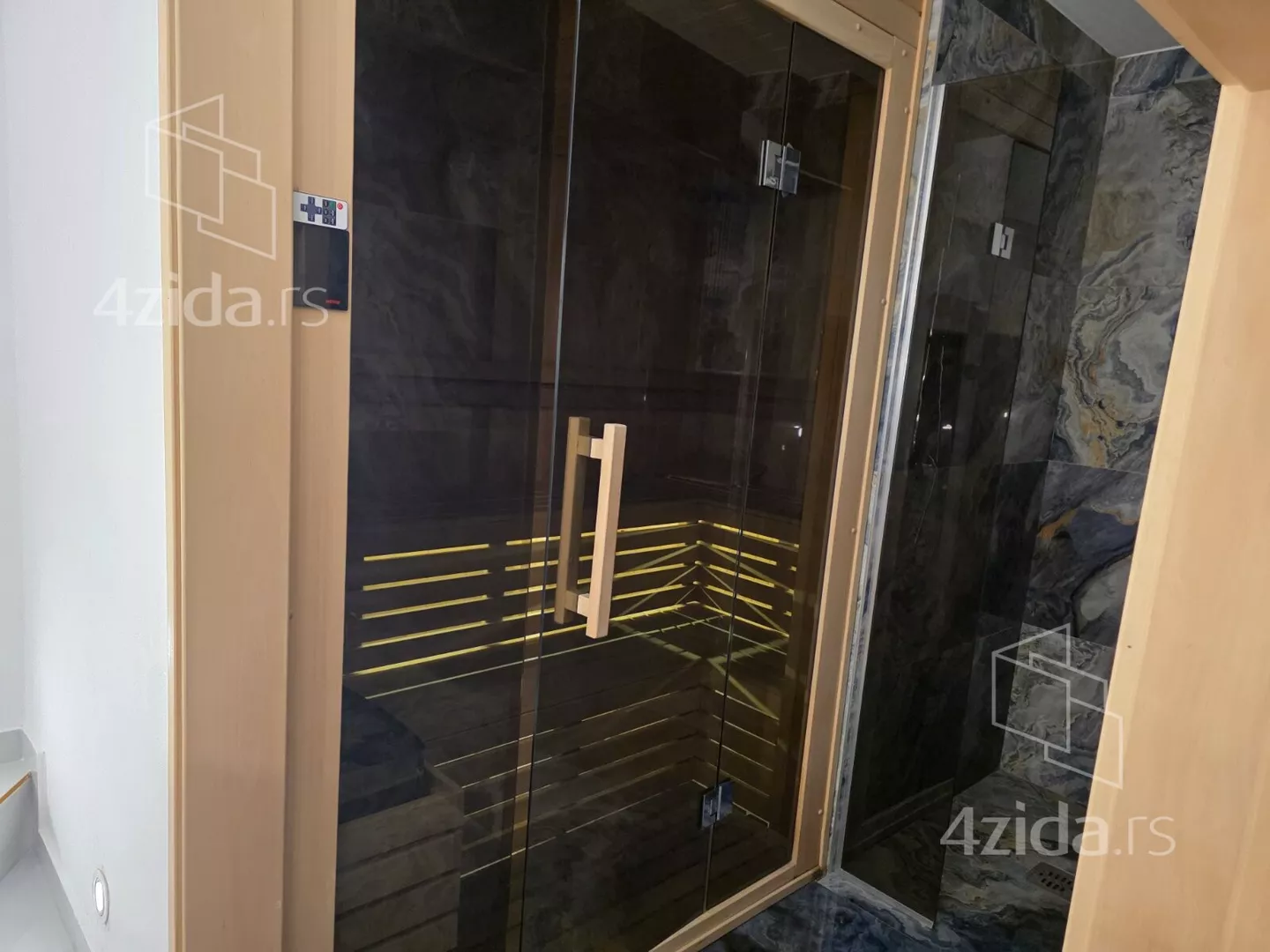 Turistički objekat | 4zida