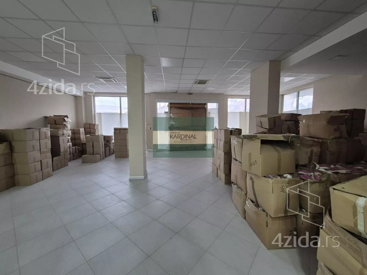 Poslovni prostor | 4zida