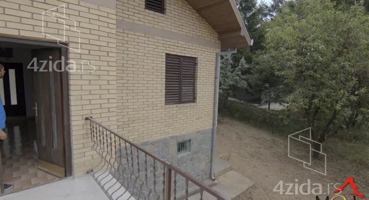 Kuća | 4zida