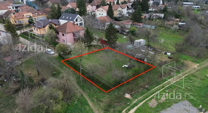 Građevinsko zemljište | 4zida