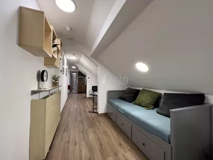 Emilijana Josimovića | 4zida.rs