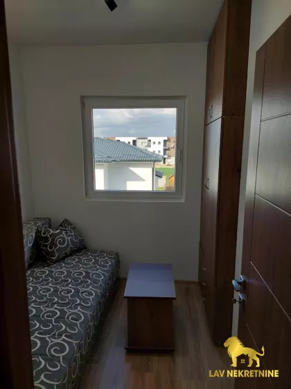 NOVA ULICA | 4zida.rs