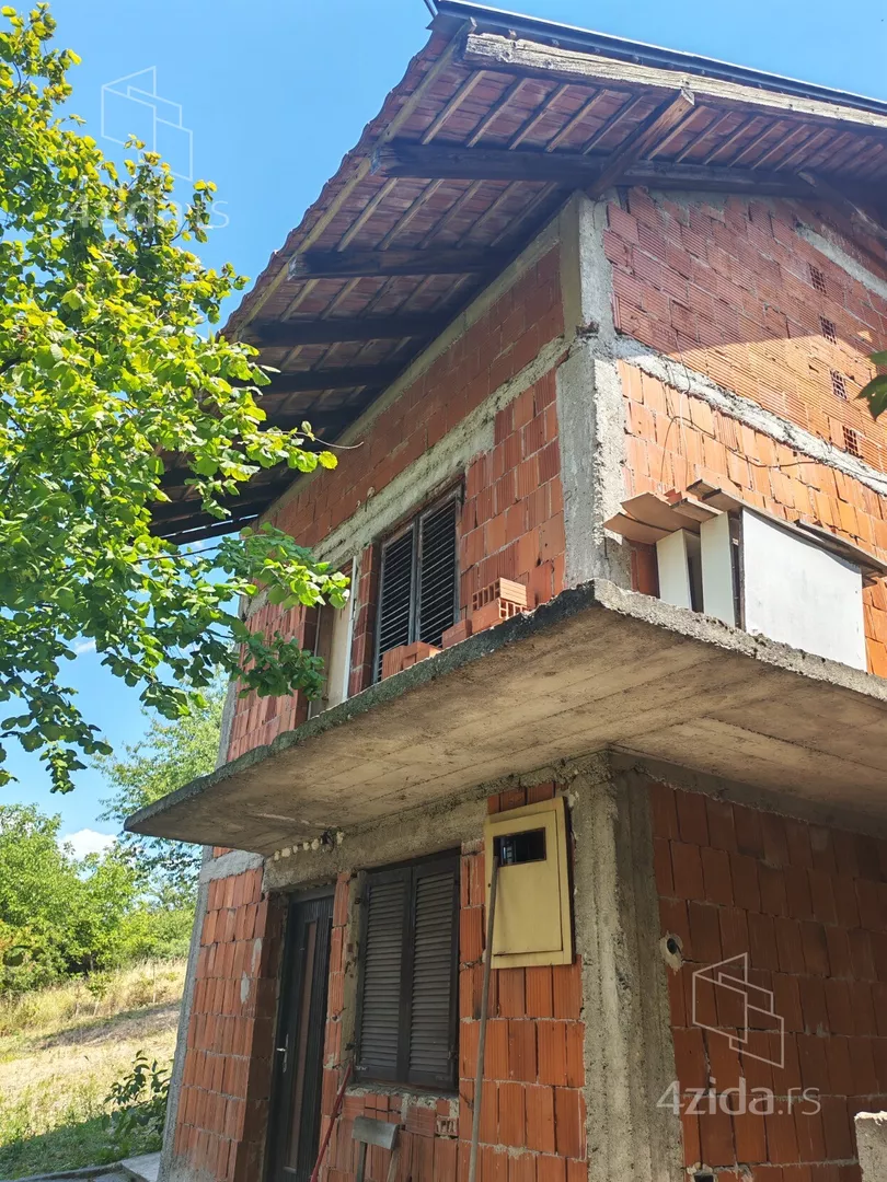 2-etažna kuća | 4zida