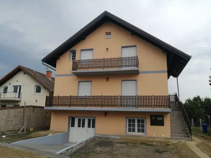 Kertvaroš | 4zida.rs