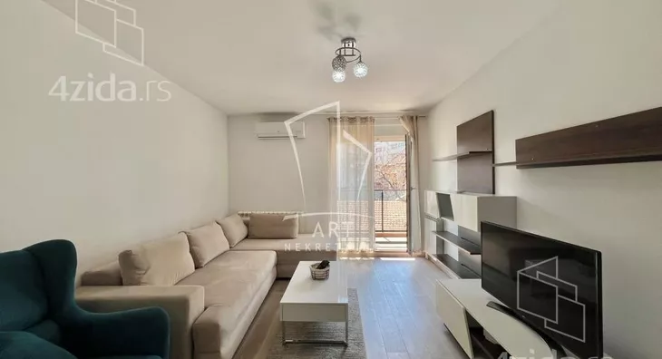 Trosoban stan na prodaju, Admirala Vukovića, 248.000€, 70m² - stampaj