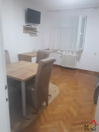 Železnička stanica | 4zida.rs