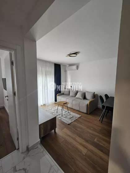 Surčinska | 4zida.rs