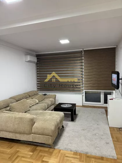 Crveni Krst | 4zida.rs