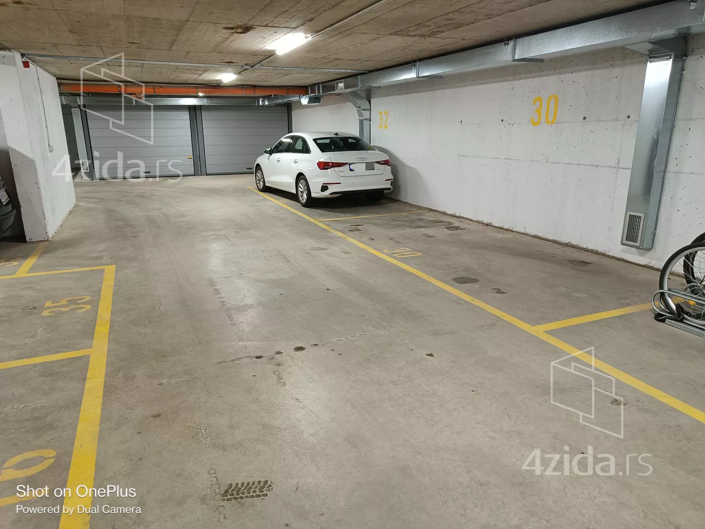 Garaža | 4zida