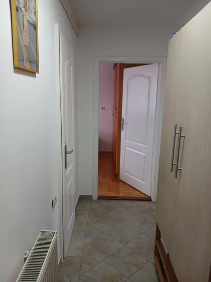 Ratnih Invalida | 4zida.rs