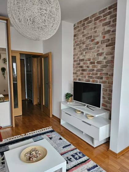 Gandijeva | 4zida.rs