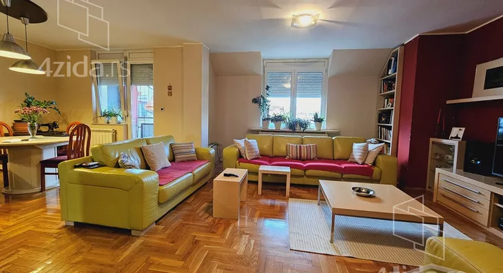 Petosoban stan | 4zida