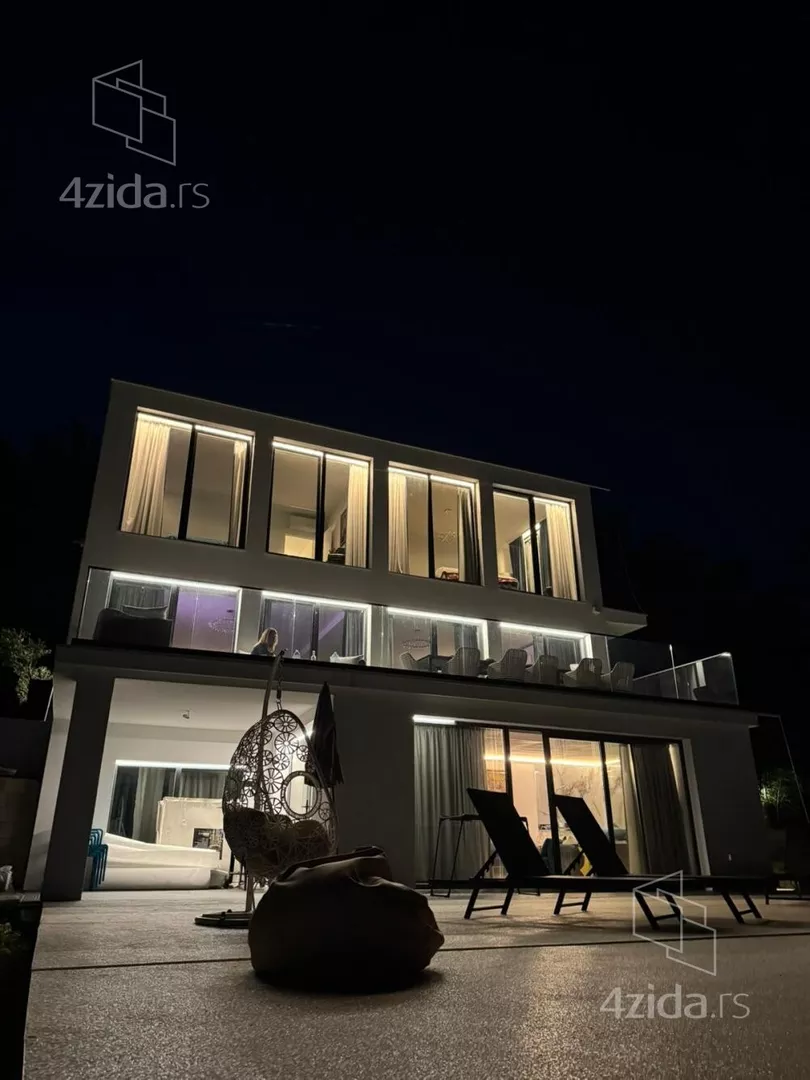Kuća | 4zida