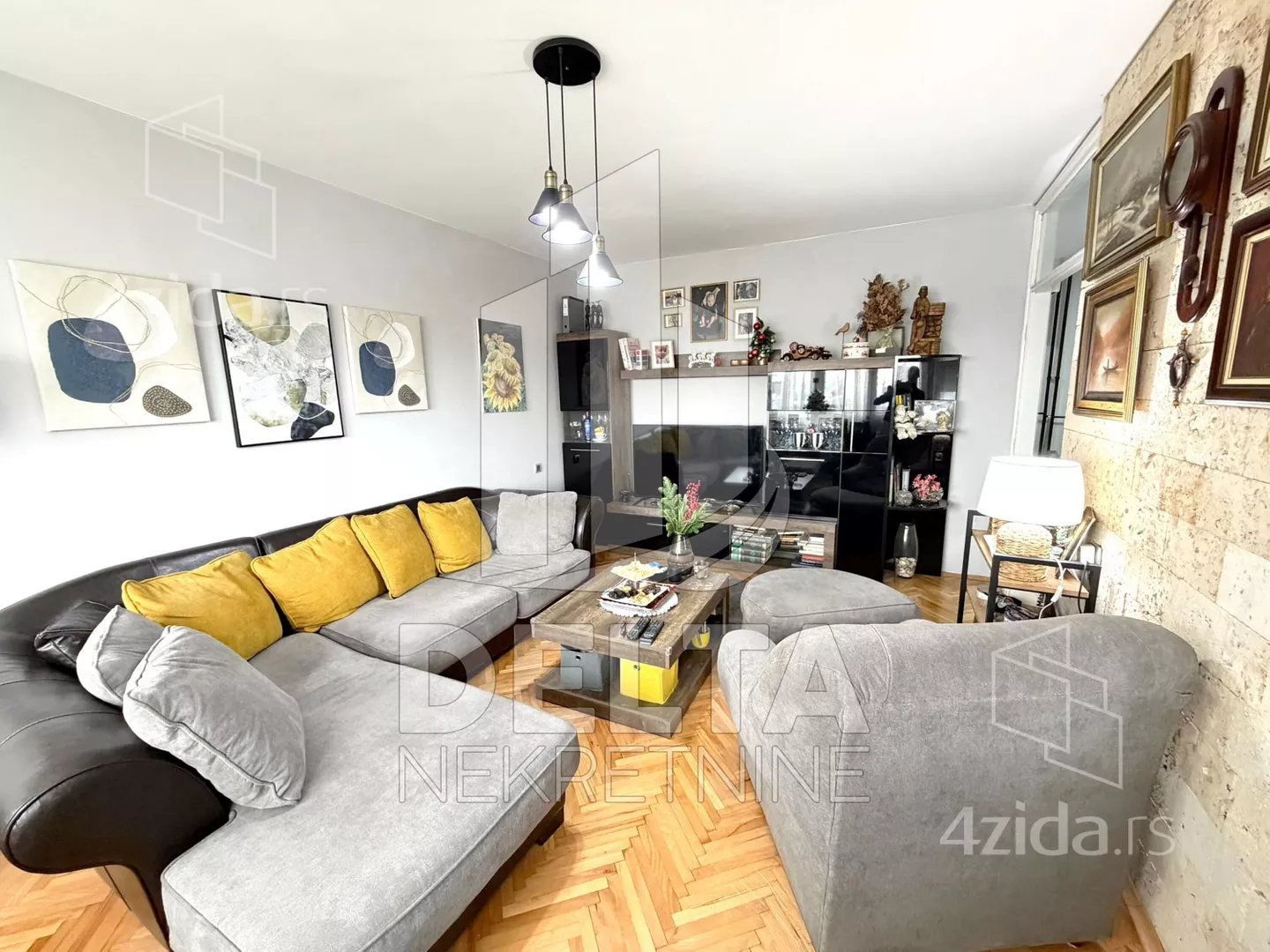 Trosoban stan | 4zida