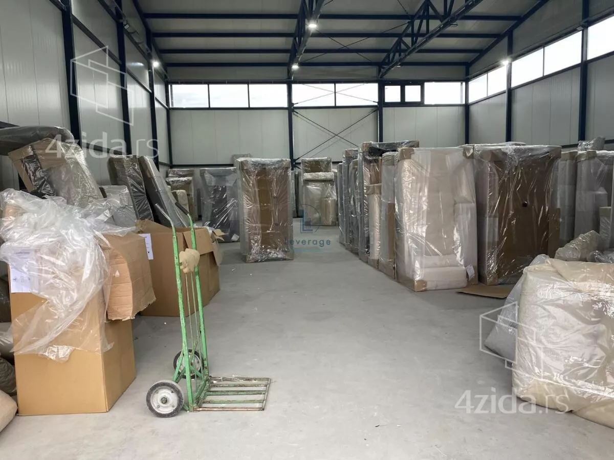 Poslovni prostor | 4zida