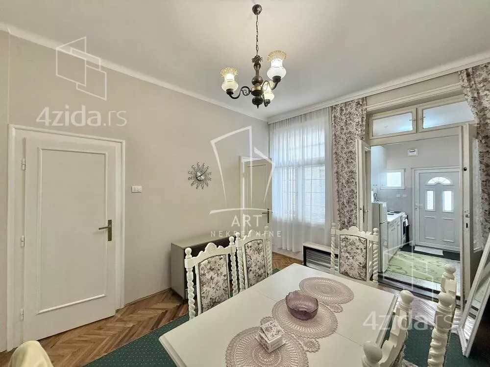 Kuća | 4zida