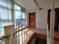 Šestosoban stan | 4zida