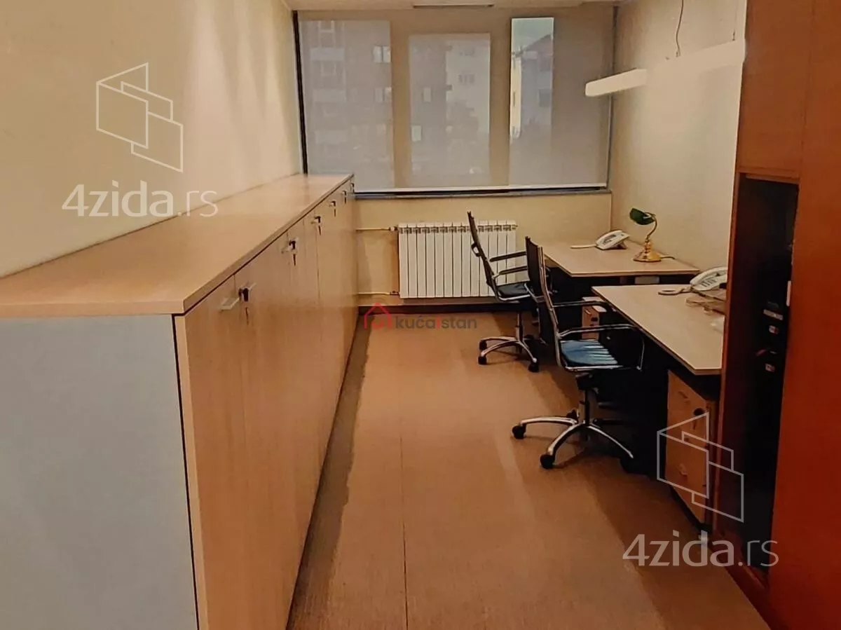 Poslovni prostor | 4zida