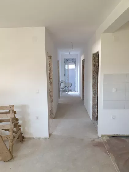 Jakova Galusa | 4zida.rs
