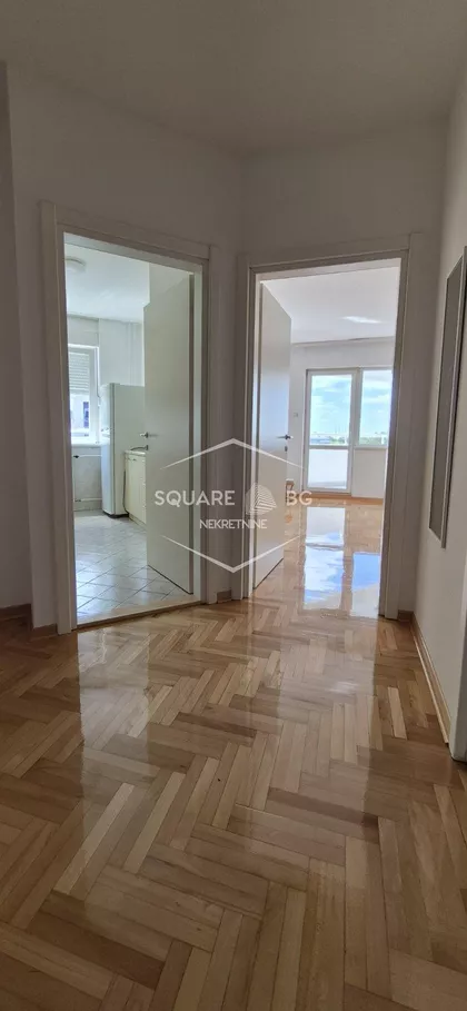 Nede Spasojević | 4zida.rs