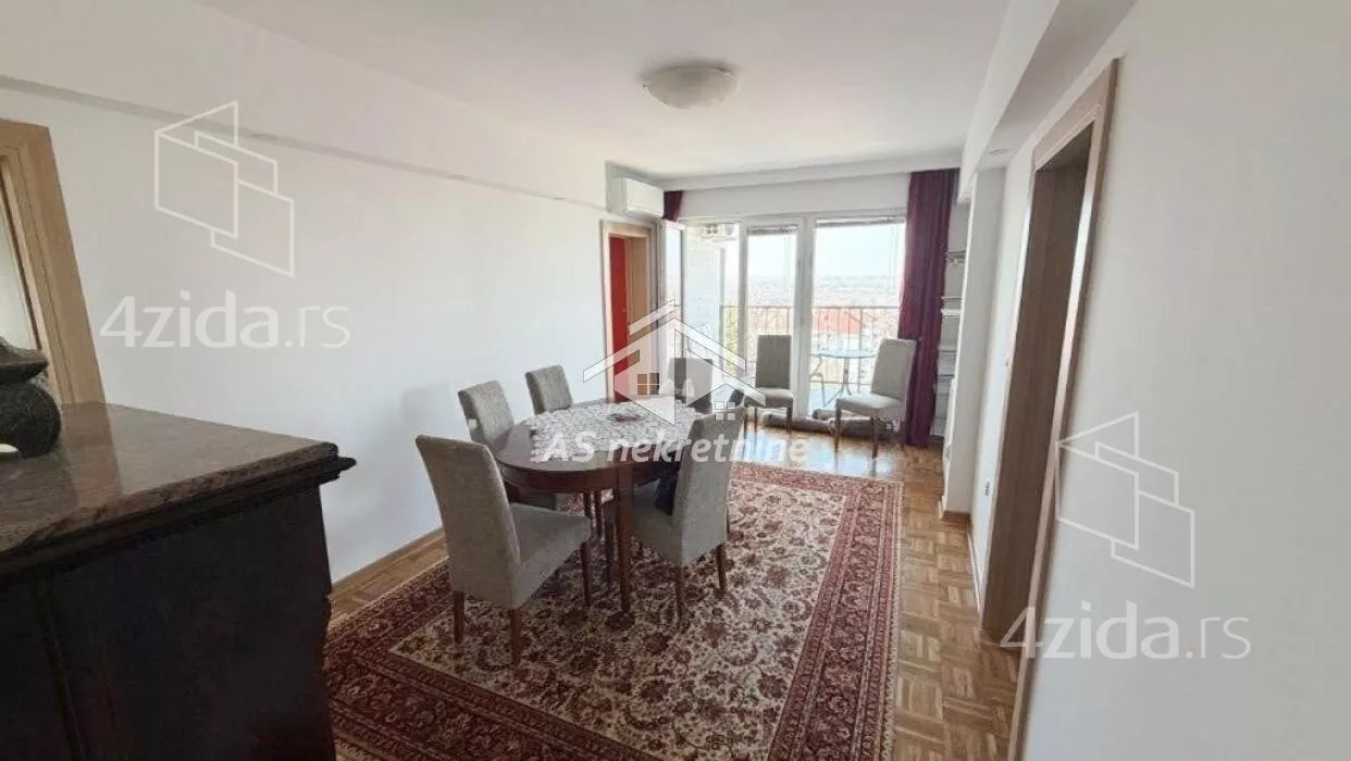 Petosoban stan | 4zida