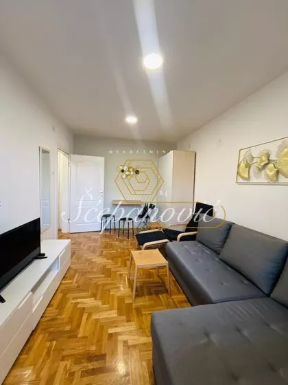 Bulevar Patrijarha Pavla (Somborski Bulevar) | 4zida.rs