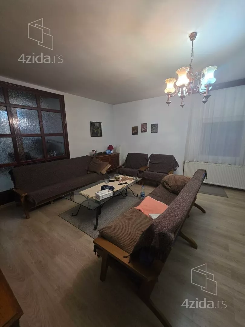 Garsonjera | 4zida