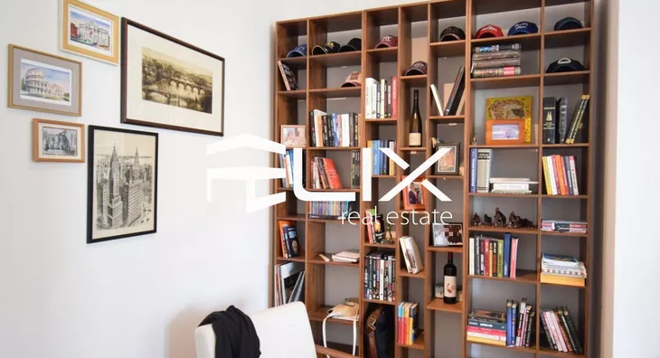 Šestosoban stan | 4zida